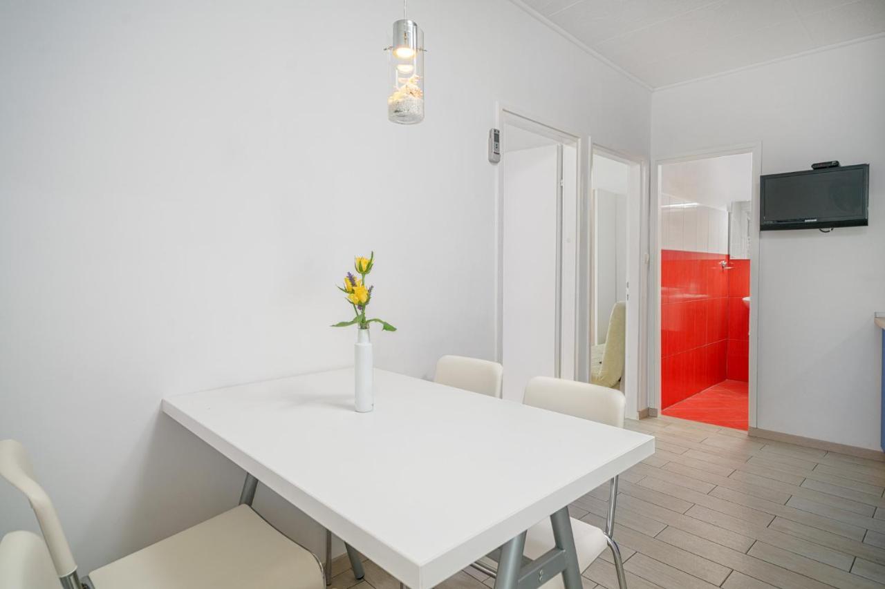 Apartmani Gabriella ヴォディツェ エクステリア 写真