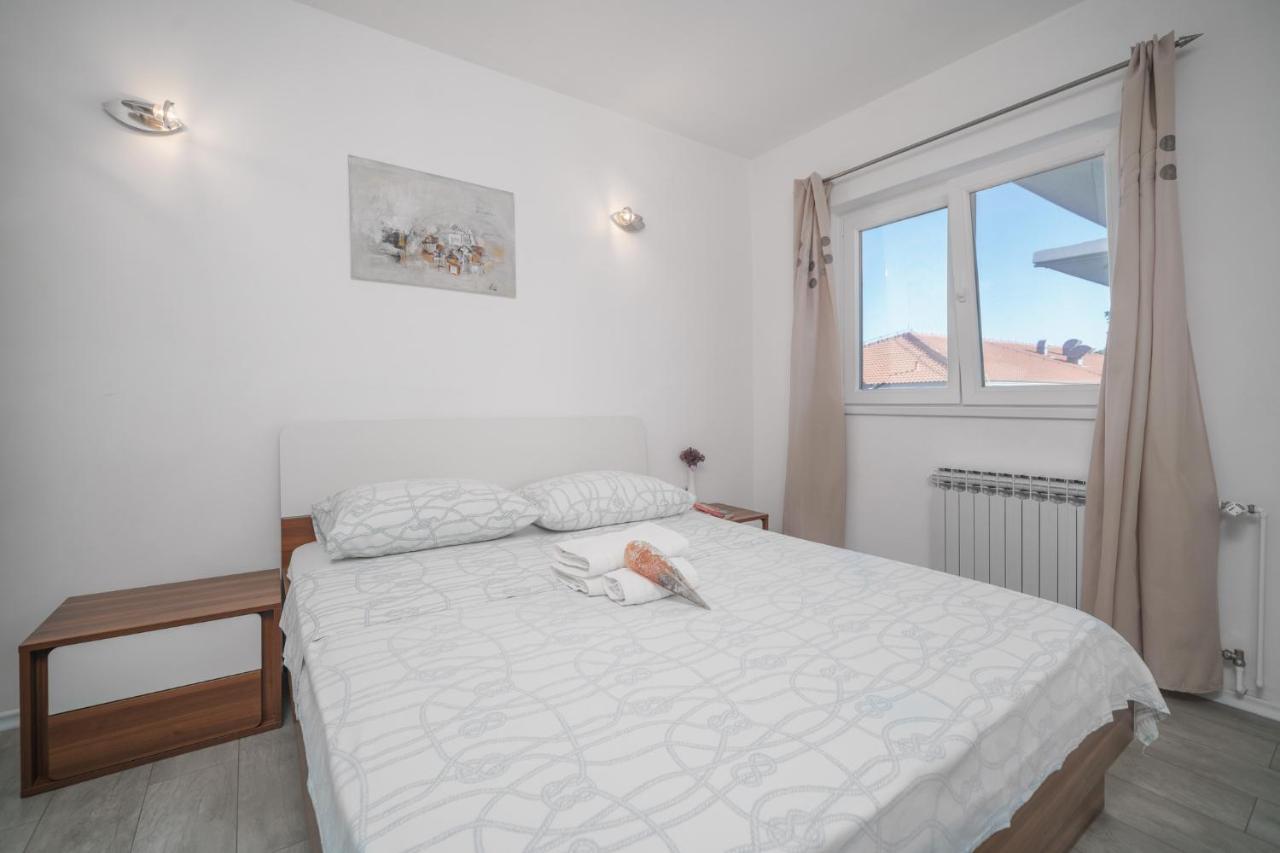 Apartmani Gabriella ヴォディツェ エクステリア 写真